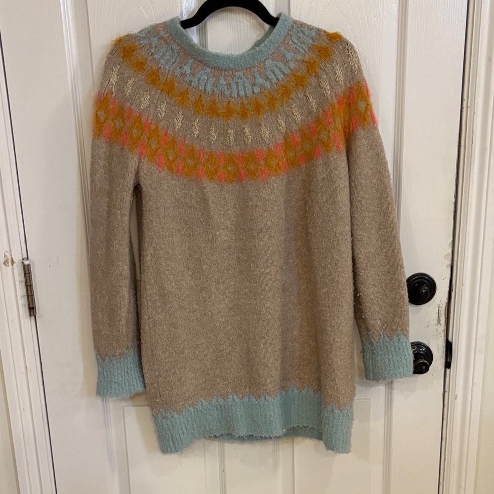 Elegant Multicolor Knit Sweater